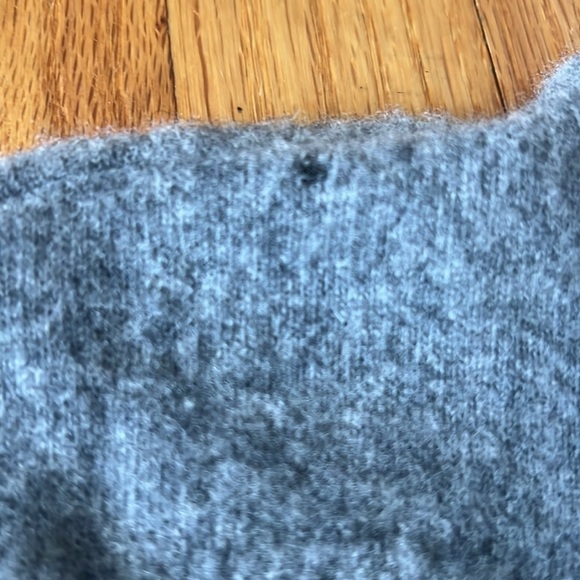 Lacoste Men's Gray 1/4 Zip Wool Sweater - Picture 3 of 4